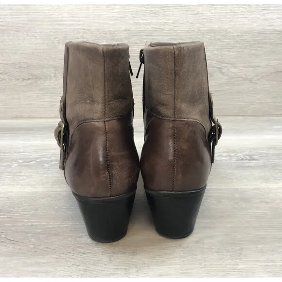 Clarks Ingalls 62424 Women's Dover Brown Boot Size 8.5 Block Heel Bootie Brown