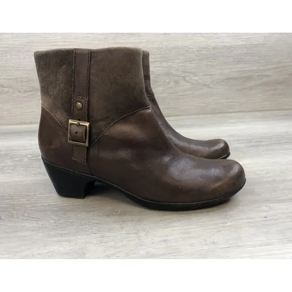 Clarks Ingalls 62424 Women's Dover Brown Boot Size 8.5 Block Heel Bootie Brown
