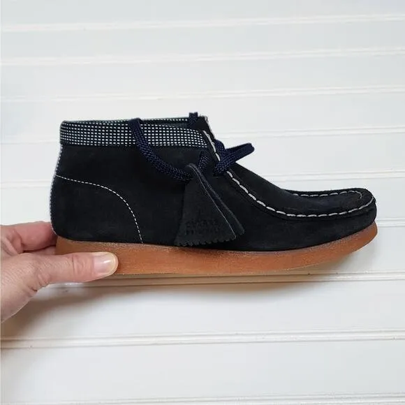 Clarks Kids Wallabee Navy Suede Boots