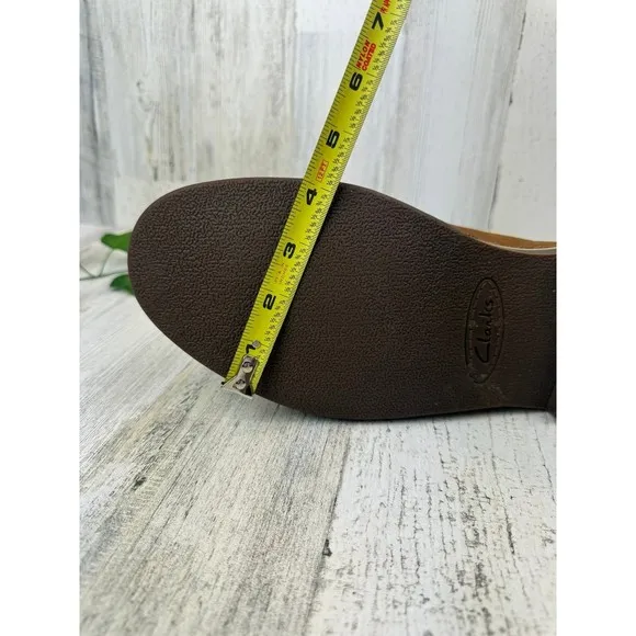 Clarks Men's Bushacre 2 Beeswax Leather Chukka Boots Brown Size 10M