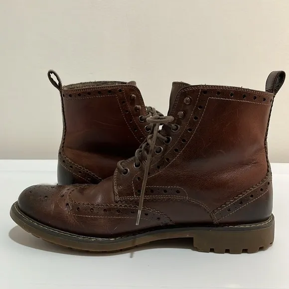 Clarks Montacute Lord Brogue Wing Tip Boots Men’s Size 9.5 Dark Brown