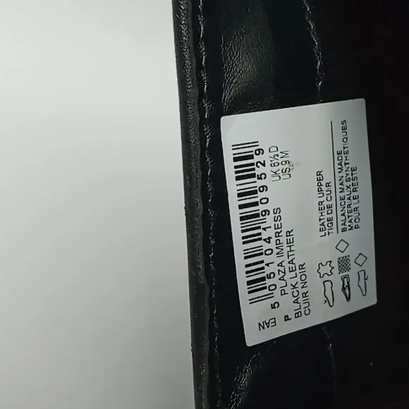 Clarks- Plaza Impress- Leather Riding Boots   size 9