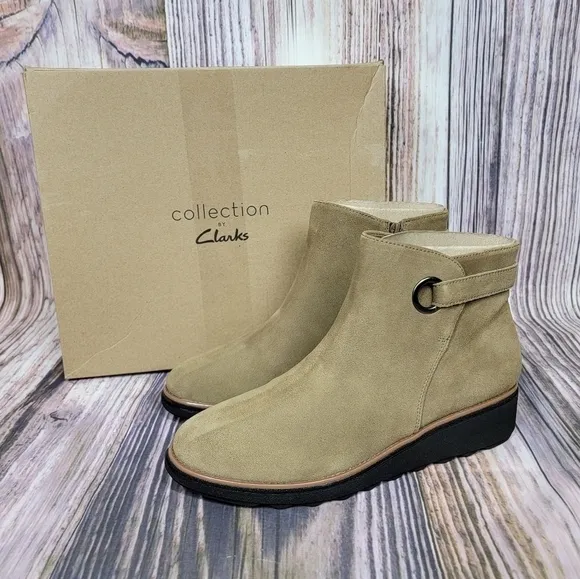 Clarks Sharon Spring Taupe Suede Bootie New Size 10