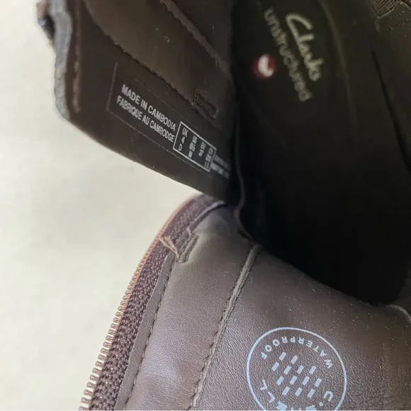 Clarks UN Damson Brown Leather Ankle Boots