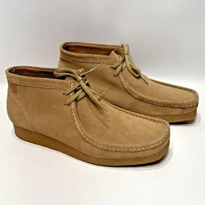 Clarks Wallabee Moccasin Chukka Boots Beige Suede Men’s Size 13M - Minimal Wear!