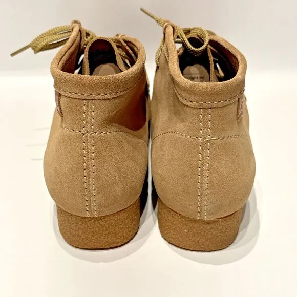 Clarks Wallabee Moccasin Chukka Boots Beige Suede Men’s Size 13M - Minimal Wear!