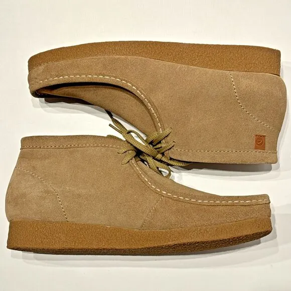 Clarks Wallabee Moccasin Chukka Boots Beige Suede Men’s Size 13M - Minimal Wear!
