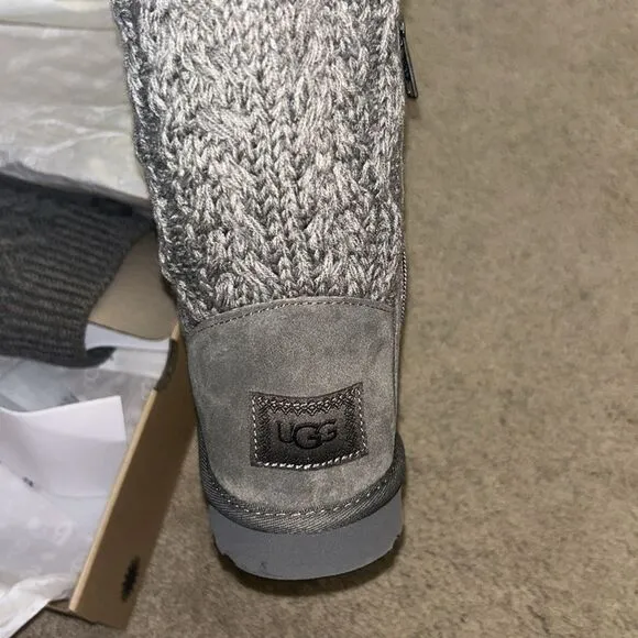 Classic Cardi boots from Ugg Grey Size 7
