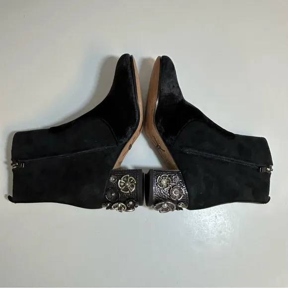 Coach Juliet Ankle Black Suede Leather Velvet Booties Flower Heel Size 5.5