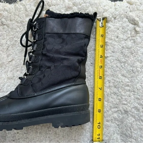 COACH Laura Black Signature Leather/Rubber Silver Hardwear Boots Lace Up Size 7