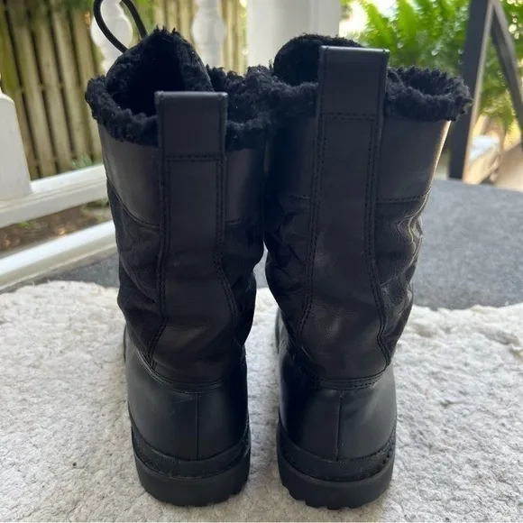 COACH Laura Black Signature Leather/Rubber Silver Hardwear Boots Lace Up Size 7