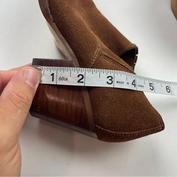 COACH PERRI Ankle Bootie Suede Fashion Boots Cognac Brown Size 5.5