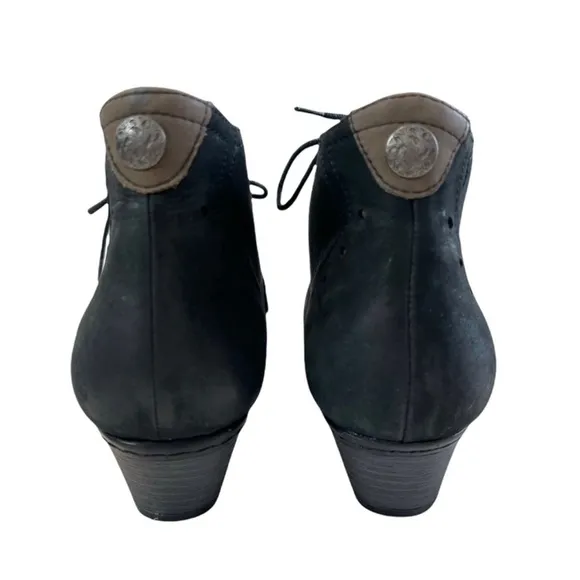 Cob Hill by New Balance Aria leather Ankle Boots size 9 wide black