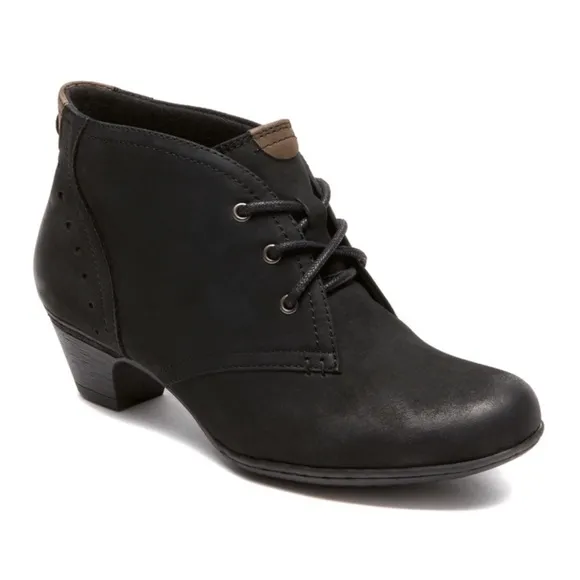 Cob Hill by New Balance Aria leather Ankle Boots size 9 wide black
