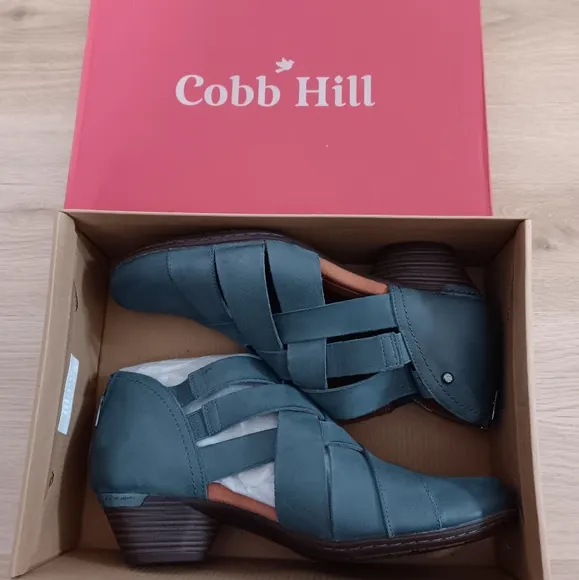 Cobb Hill Women's Laurel Woven Teal Wooven Booties‎ Size: 11 Comfort Boots NWOT
