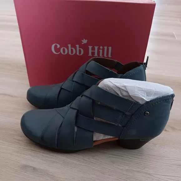 Cobb Hill Women's Laurel Woven Teal Wooven Booties‎ Size: 11 Comfort Boots NWOT