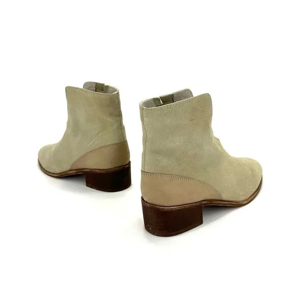 COCONUT By MATISSE “CECILIA” TAN/GRAY LEATHER CHUNKY HEEL NOTCHED FRONT BOOTIE🆕