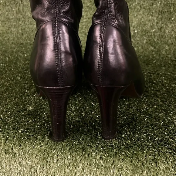 COLE HAAN Black Leather high heel boots. Size 9