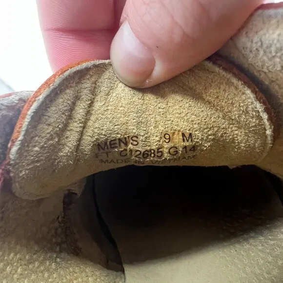 Cole Haan Chukka Boots Leather