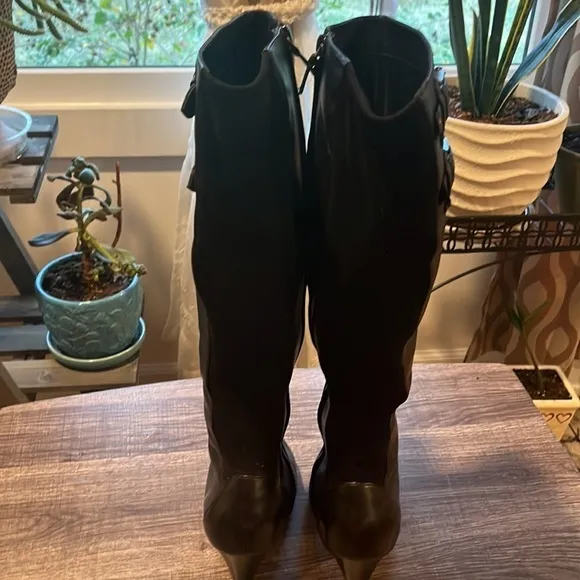 Cole Haan Collaboration with Nike Air  Women's Knee High Boots Size 7B