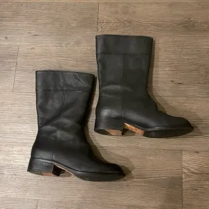 Cole Haan Nike Air Vintage Black Leather Boots Size 8