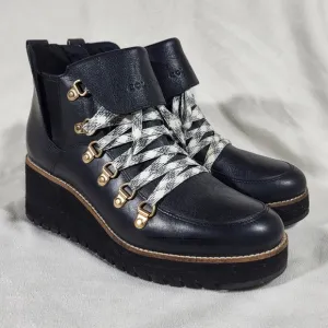 Cole Haan ZeroGrand Womens Hiker Ankle Wedge Boots 8 Waterproof Leather