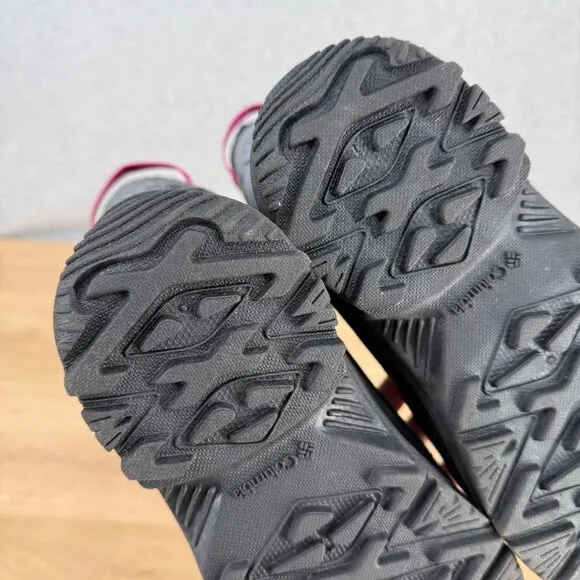 Columbia Girls Bugaboot Celsius Boots Size 7 EU39 Gray Pink Waterproof Snow EUC