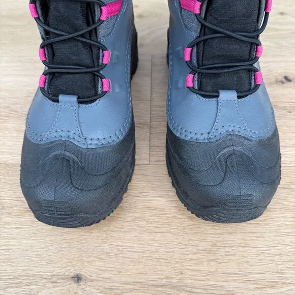 Columbia Girls Bugaboot Celsius Boots Size 7 EU39 Gray Pink Waterproof Snow EUC