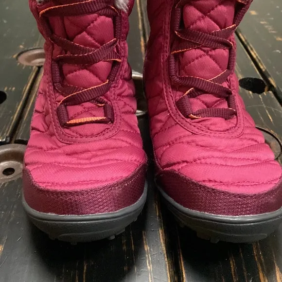 Columbia Girls' Youth MinxTM Mid Iii Waterproof Omni-heatTM Snow Boot