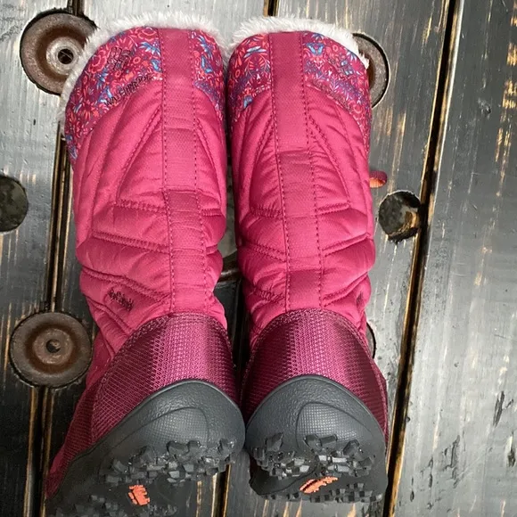 Columbia Girls' Youth MinxTM Mid Iii Waterproof Omni-heatTM Snow Boot