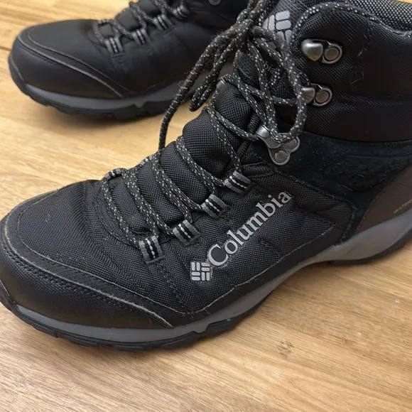 COLUMBIA Harper Forest ombi-heat waterproof boots