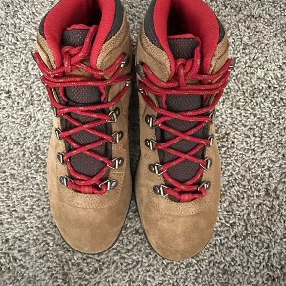 Columbia Newton Ridge Plus Waterproof Amped Elk Mountain Red Boots Wide Size 8W