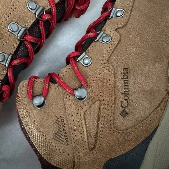 Columbia Newton Ridge Plus Waterproof Amped Elk Mountain Red Boots Wide Size 8W