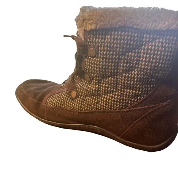 Columbia SZ 9 Brown Waterproof 200 Grams Thermal Reflective Suede Faux Fur Boots
