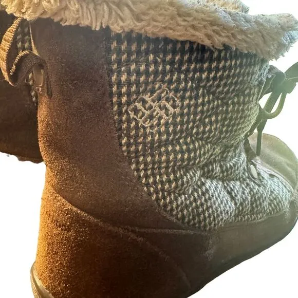Columbia SZ 9 Brown Waterproof 200 Grams Thermal Reflective Suede Faux Fur Boots
