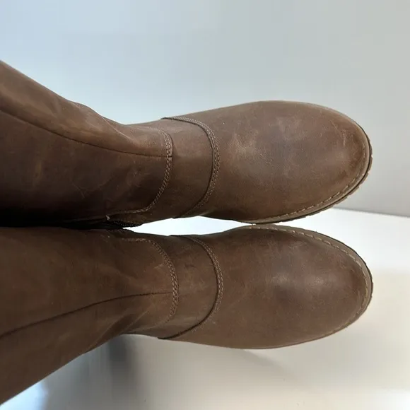 Columbia TwentyThird Ave Tall Riding Boots Size 9
