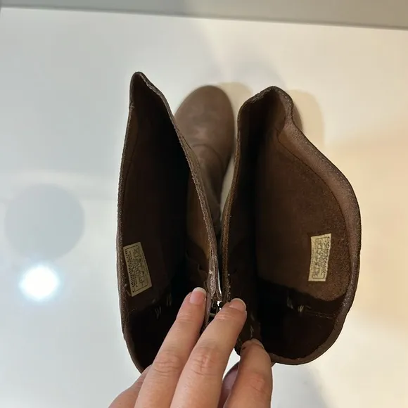 Columbia TwentyThird Ave Tall Riding Boots Size 9