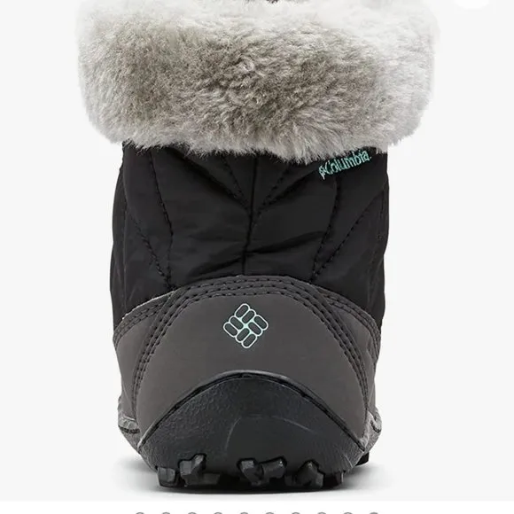 Columbia Youth size 4 Minx Shorty Omni heat waterproof-K snow boot in black/grey