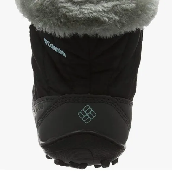 Columbia Youth size 4 Minx Shorty Omni heat waterproof-K snow boot in black/grey