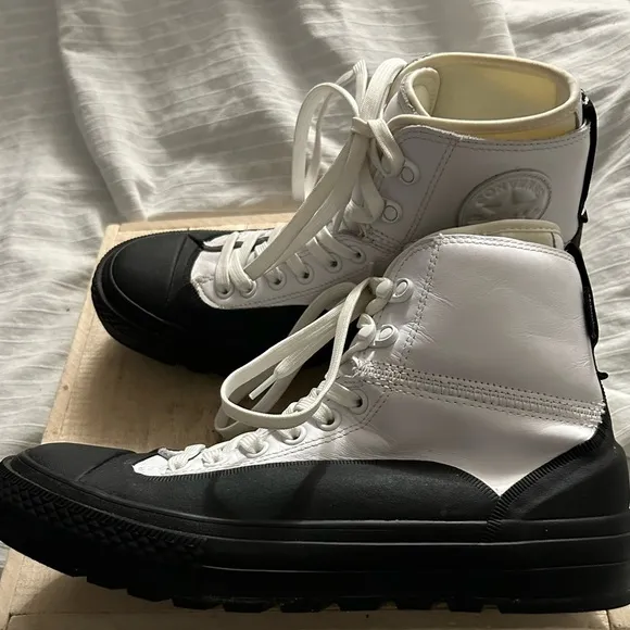 Converse Chuck Taylor All Star Tekoa Hi Snow boots Men’s White Black Size 10