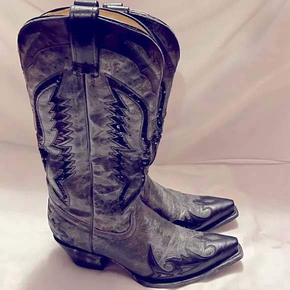 CORRAL Eagle sequin inlay snip toe cowgirl boots