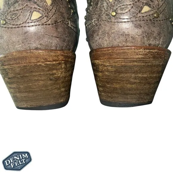 Corral Women’s Brown Leather Bone Inlay Studded Snip Toe Western Cowboy Boots
