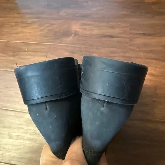 Cougar Shani Leather Waterproof Snow Boots, Black Chunky Chelsea Boots-Size 10
