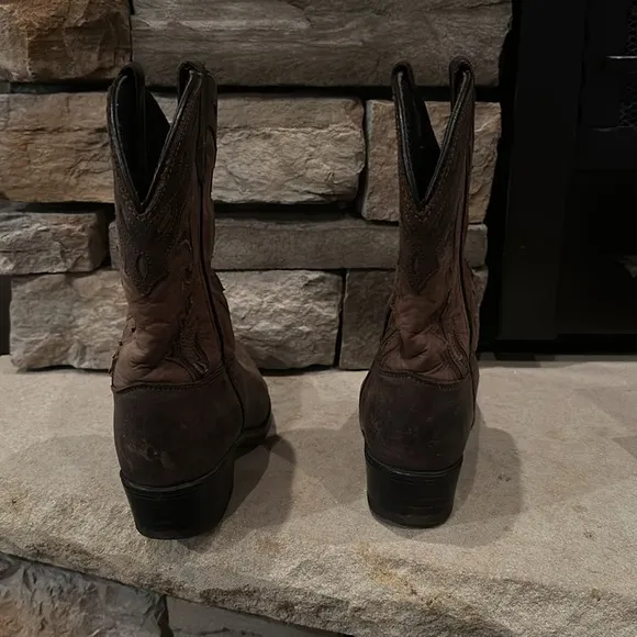 Cowgirl boots kids  leather brown distressed kids size 2