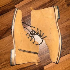 Crēvo Tan Suede Men's Boots - Kelston Chestnut Size 13