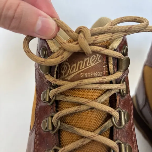 Danner mens Jag Monk lace up casual outdoor Brown and Tan Hiking Boots size 10