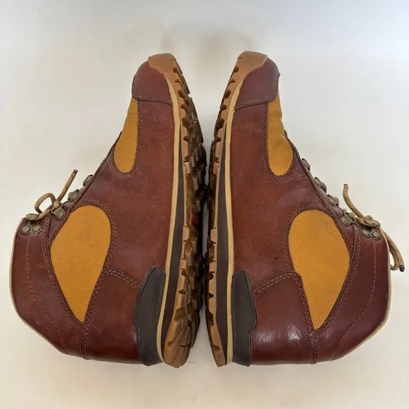 Danner mens Jag Monk lace up casual outdoor Brown and Tan Hiking Boots size 10