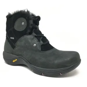 Dansko Candice Waterproof Winter Snow Boots Black Nubuck Leather Faux Fur SZ 38