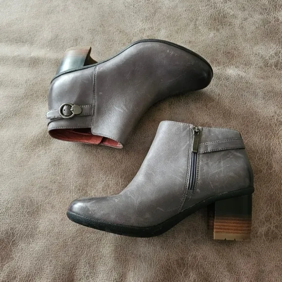 Dansko Perry Waterproof Ankle Boots.