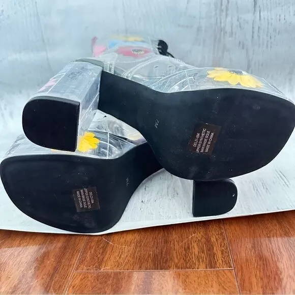 Delia*s Y2k groovy disco get your groove on PVC platform boots Sz 7